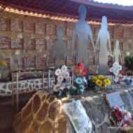 On December 11, 1981, the army executed over 750 local residents in El Mozote. Today this memorial pays homage to the massacre. Only in 2011 did the government visit and apologise for the tragedy.